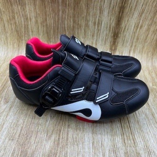 Peloton indoor cycling shoes - indoor,