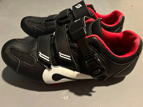 Peloton cycling shoes - shoes, 40